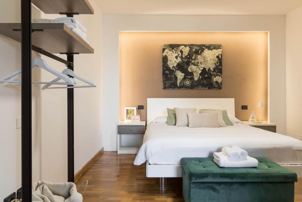 Le 2 Perle 2.0 Hotel Peschiera del Garda Buitenkant foto
